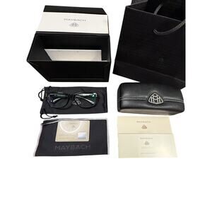 Authentic Maybach The Chauffeur III 56-18-140 w/ Box Set